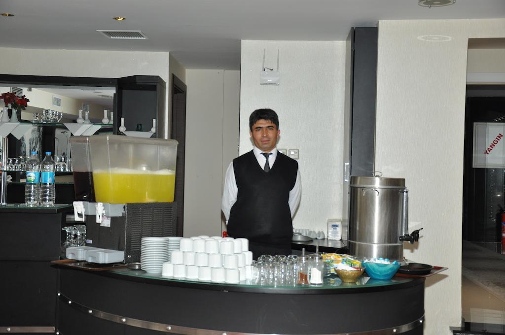Pen Hotel Istanbul Exterior photo